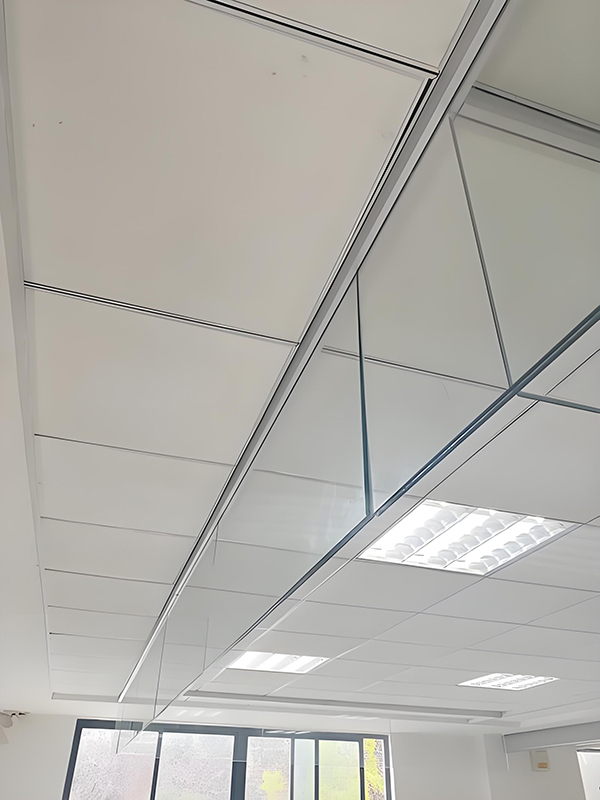 镜铁区玻璃镜铁区挡烟垂壁