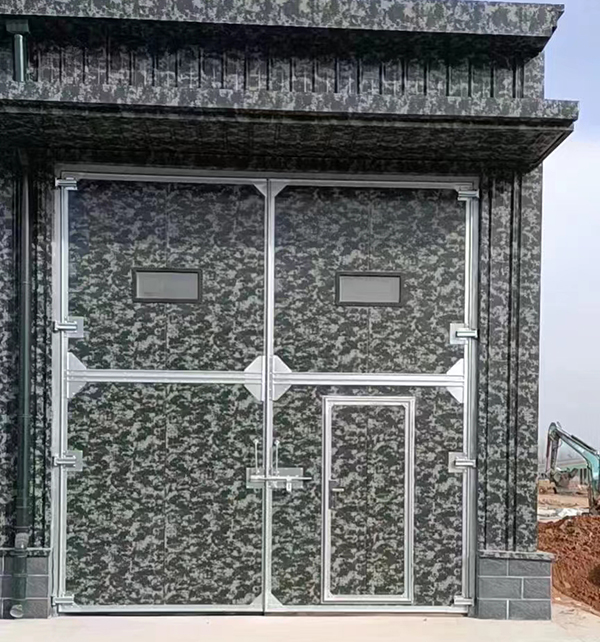 镜铁区工业平开门