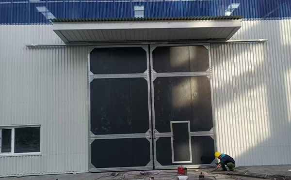 镜铁区工业推拉门