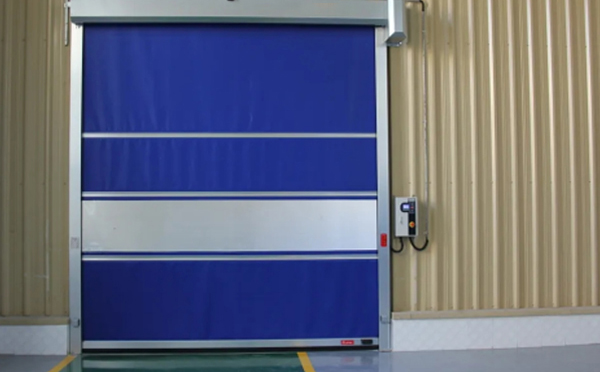 选择镜铁区快速镜铁区卷帘门时的注意事项