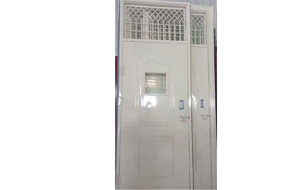 镜铁区学校教室门