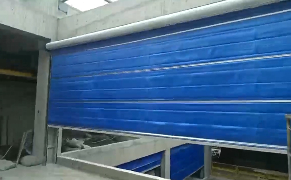 大型物流园区完成镜铁区防火门整体安装工程